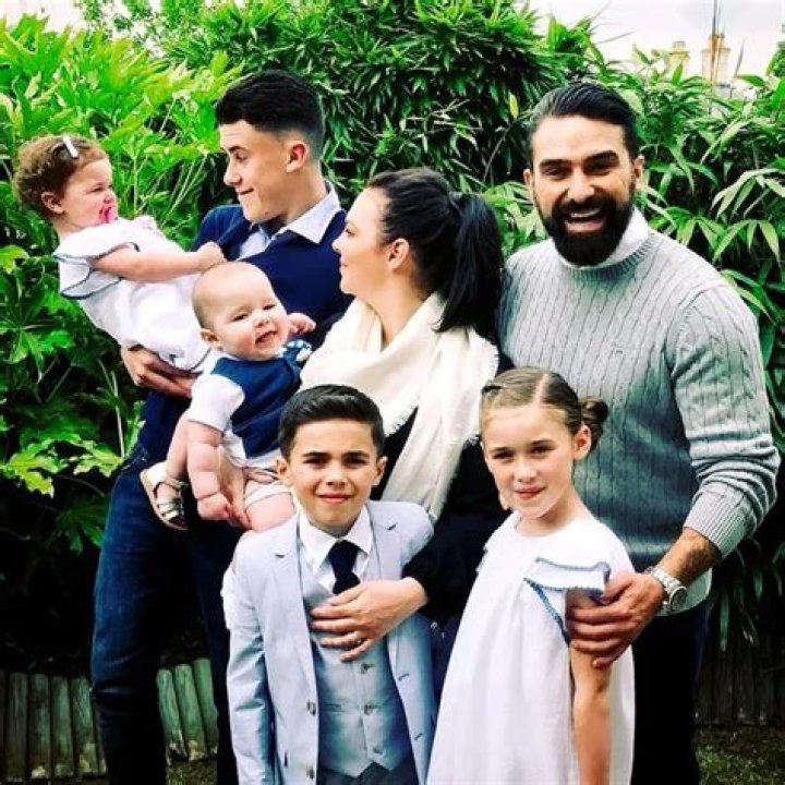 
Ant Middleton Wife Who is Ant Middleton Wife? 