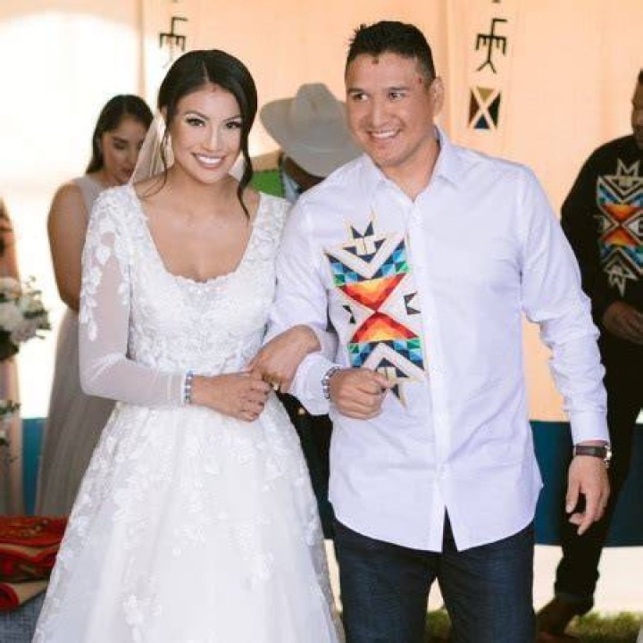 
Ashley Callingbull Net Worth – Wacey Rabbit Wife And Marriage 