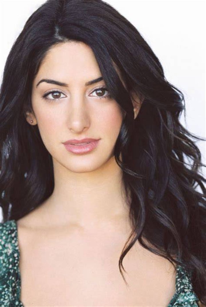 
Ayden Mayeri Wikipedia Bio & Age – 5 Fast Facts About The Actress 