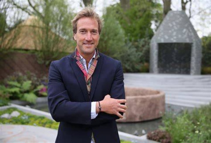 
Ben Fogle Height, Weight, Net Worth, Age, Birthday, Wikipedia, Who, Nationality, Biography 