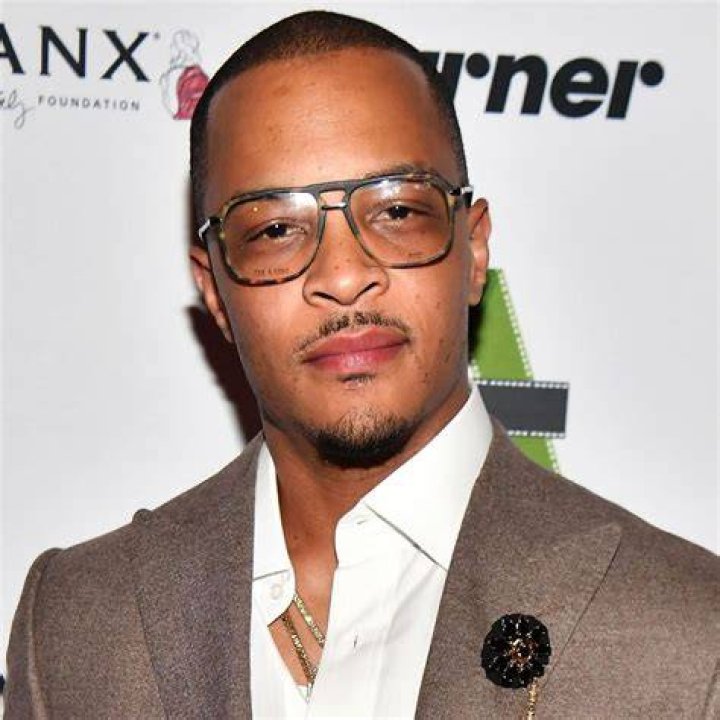 
Clifford Joseph Harris III Height, Weight, Net Worth, Age, Birthday, Wikipedia, Who, Nationality, Biography 