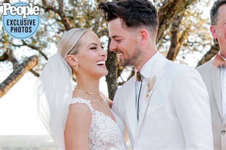 
Country Star Chase Bryant Marries Model Selena Weber in Hilltop Texas Ceremony: See the Photos 
