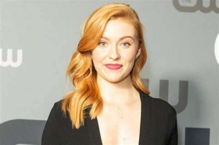 
CW’s “Nancy Drew” Kennedy McMann’s Wiki – Age, Boyfriend 
