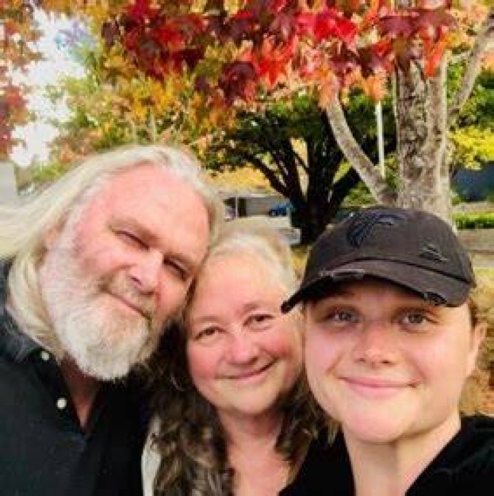 
Danielle Macdonald Parents: Who Are Bill Macdonald And Franca Macdonald, Siblings And Family 