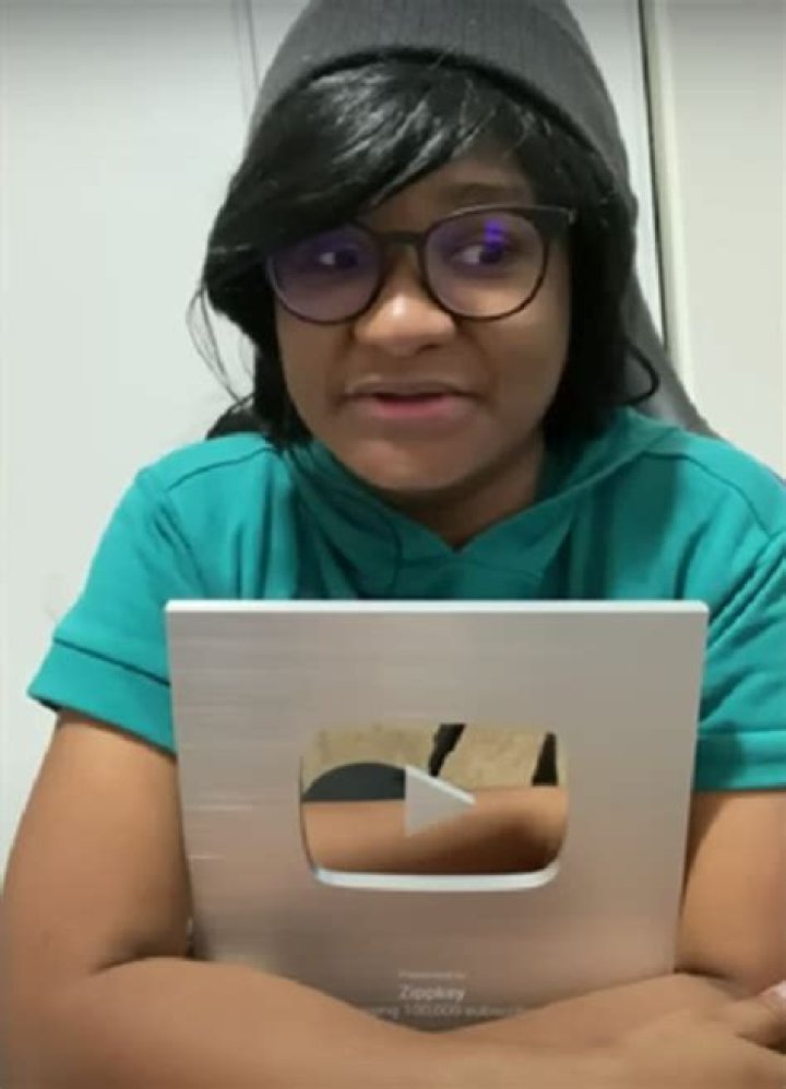 Has Zippkey Done A Face Reveal?