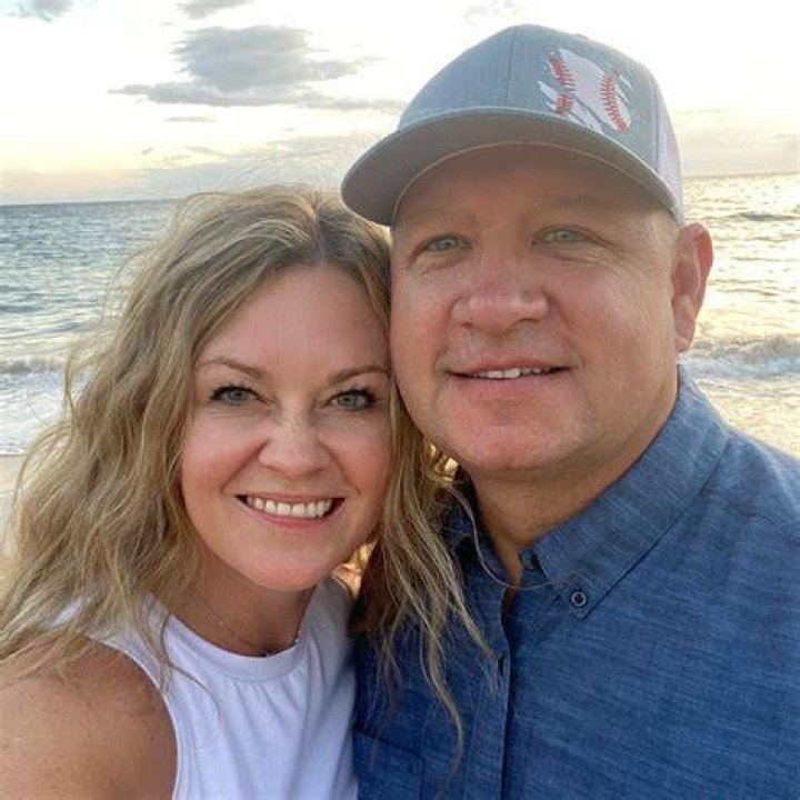 How Robert Hight Wife Leslie Hight Has Been Through Ups and Downs Of His Journey