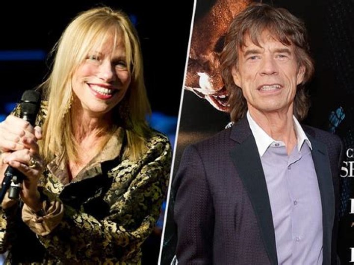 
How Tall Is Carly Simon? 