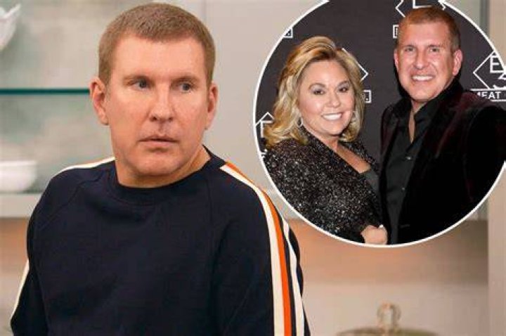 
Is Todd Chrisley Gay? Know About His Sexuality And Affair 