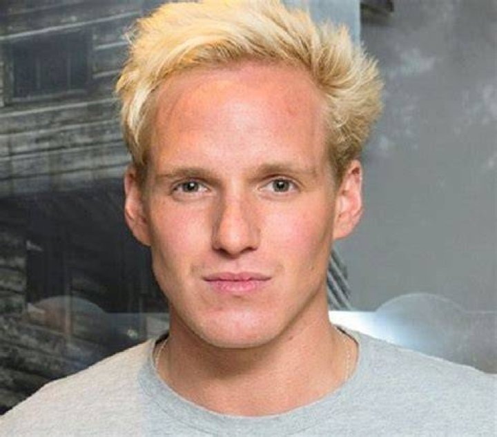 Jamie Laing Height, Weight, Net Worth, Age, Birthday, Wikipedia, Who, Nationality, Biography