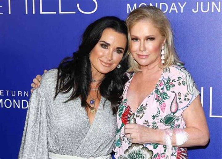
Kathy Hilton Gets Real About Family Rough Patch as Kyle Richards Confirms ‘RHOBH’ Is on ‘Pause’ 