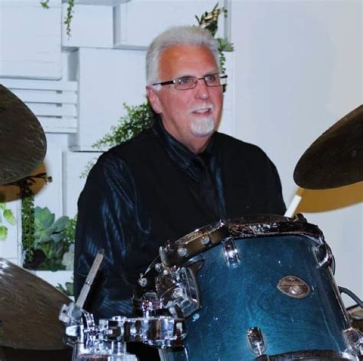 
Larry Brandeberry Death Cause & Obituary: Famous Bandleader And Drummer Of Persuasion Band Is Dead 