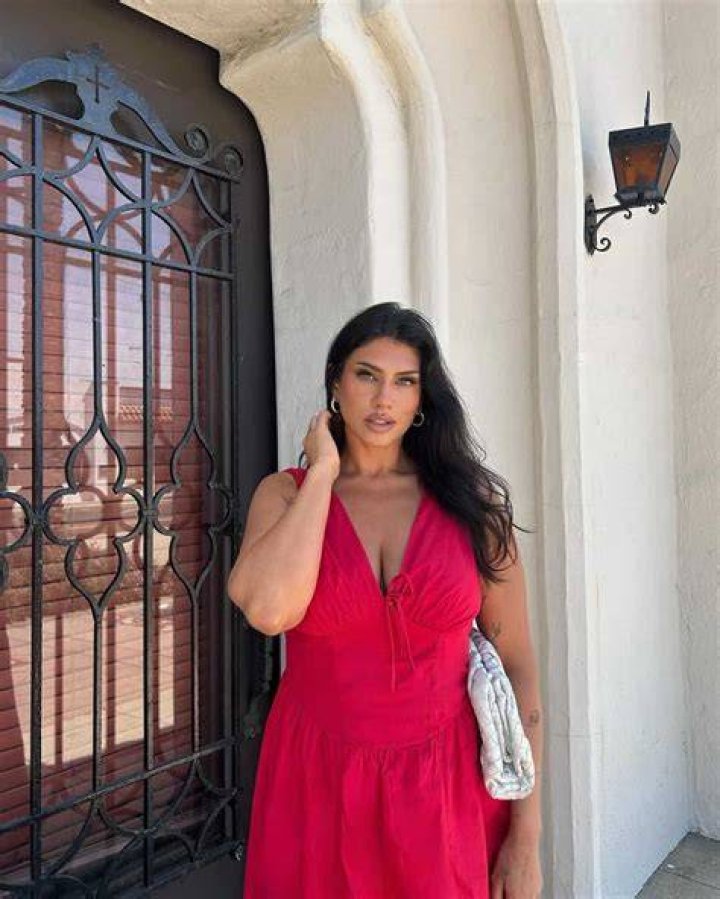 Latecia Thomas Height, Weight, Net Worth, Age, Birthday, Wikipedia, Who, Nationality, Biography