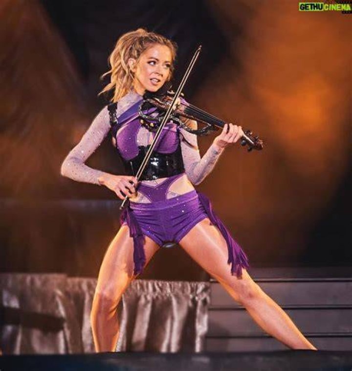 
Lindsey Stirling Age, Birthday, Wikipedia, Who, Nationality, Biography 