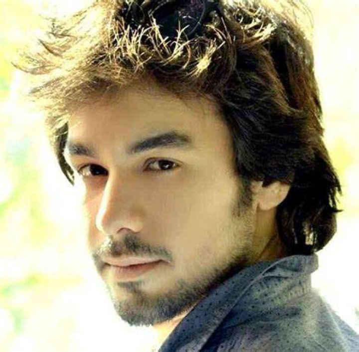 
Manish Goplani Height, Weight, Net Worth, Age, Birthday, Wikipedia, Who, Nationality, Biography 