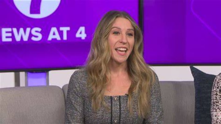 
Meet Paige Jordan Hall, Will Hall’s Lovely Wife – Is Anchor Leaving KTVB? 