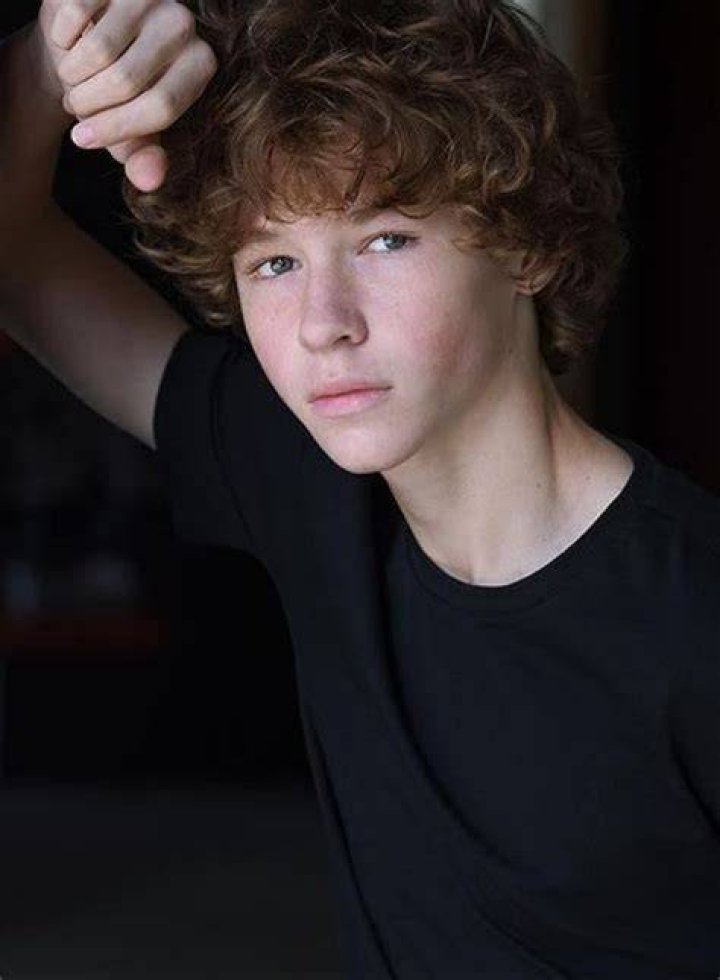 
Noa Hoffman Height, Weight, Net Worth, Age, Birthday, Wikipedia, Who, Nationality, Biography 