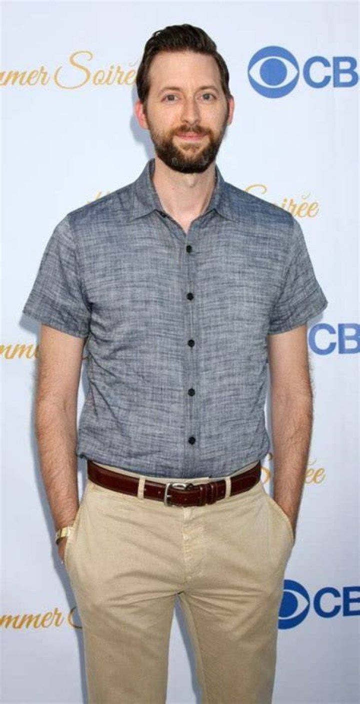 
Rob Phinisee Height, Weight, Net Worth, Age, Birthday, Wikipedia, Who, Nationality, Biography 