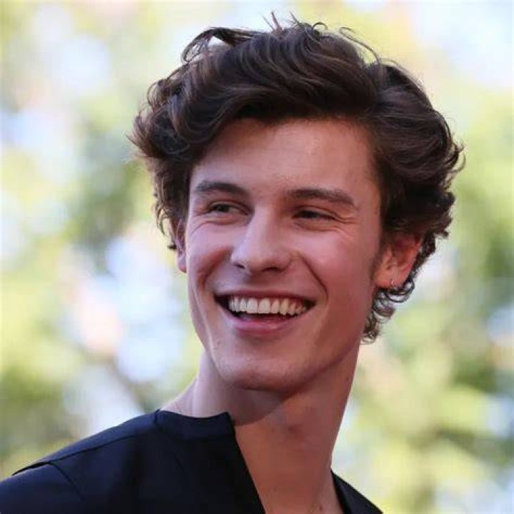 
Shawn Mendes on How He’s Feeling After Canceling His World Tour to Focus on His Health 