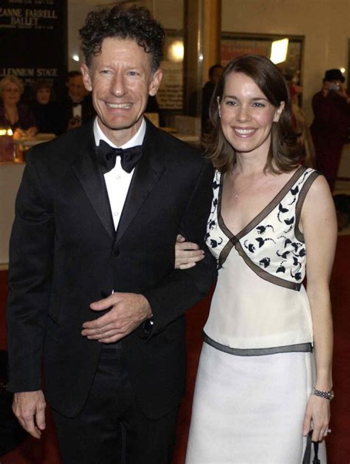 What Is Lyle Lovett Wife April Kimble Age? Twin Kids and Children, Meet Their Beautiful Family