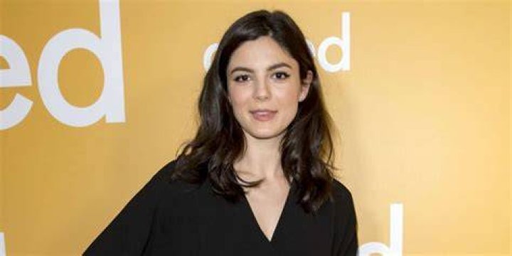 
Who is actress Monica Barbaro from “Chicago Justice”? Her Wiki: Mother, Affair, Dating, Single, Marriage, Husband, Kids, Net Worth 