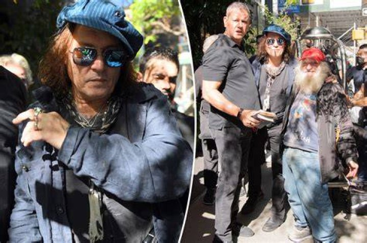 
Who Is Sophie Doggett? Johnny Depp Fan On TikTok Starts Justice For Him Campaign 
