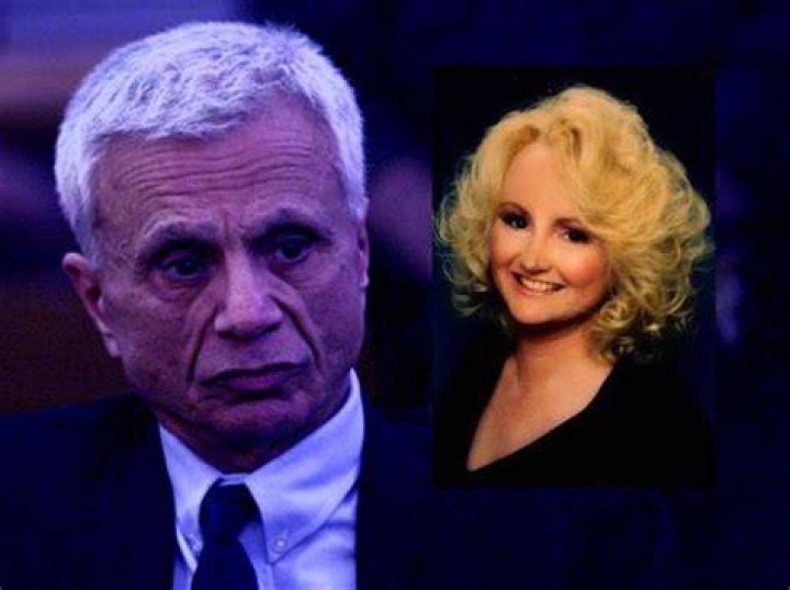 
Who was Bonny Lee Bakley? Robert Blake was acquitted for the murder of his second wife 